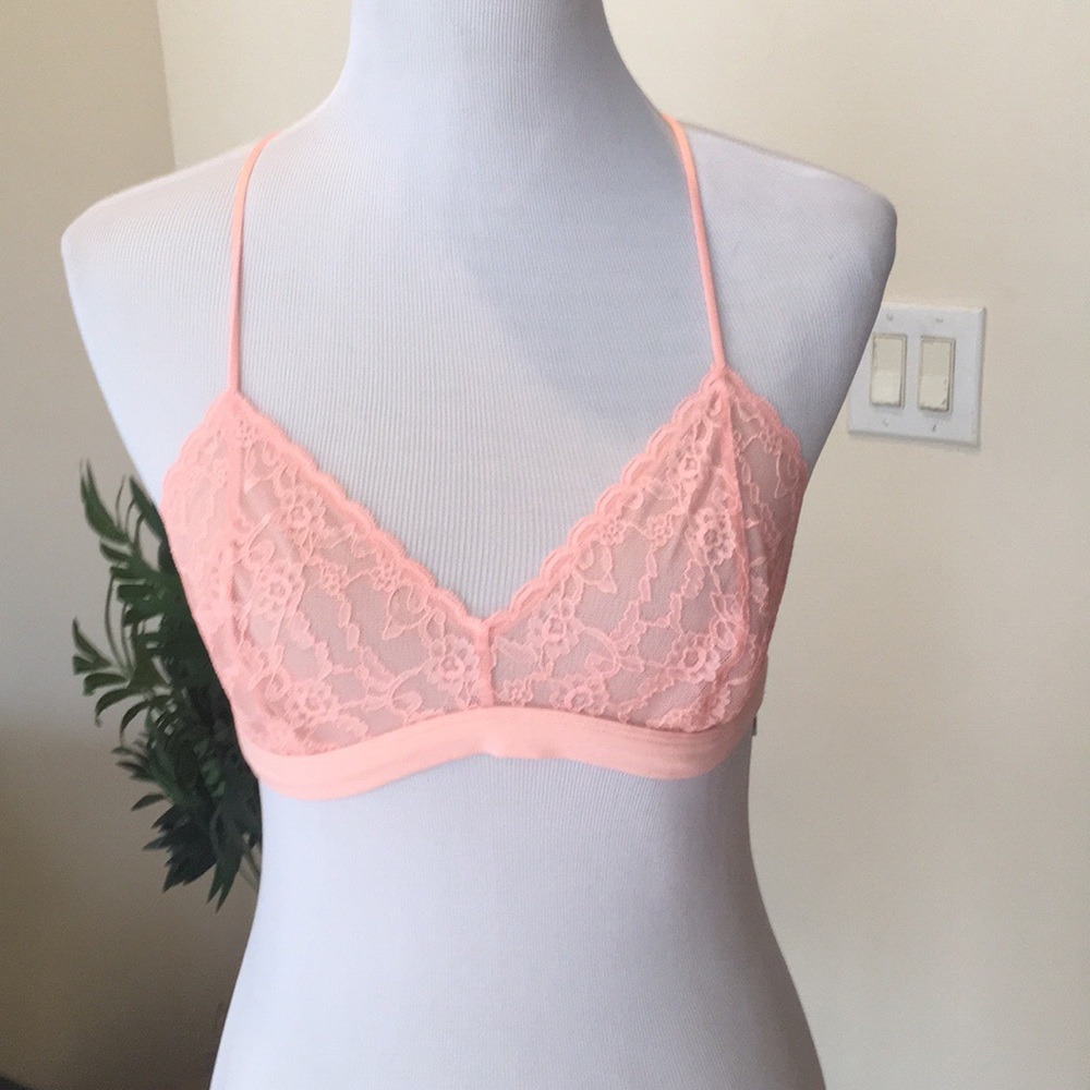 Victoria’s Secret Peach Lace Criss Cross Bralette